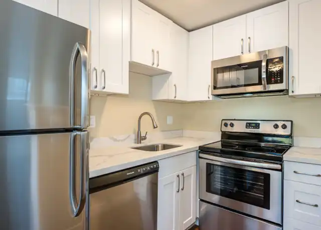 Property at 6515 5th Ave NE Unit 201, Seattle, WA, 98115, 1 bed, 1 bath, [object Object]