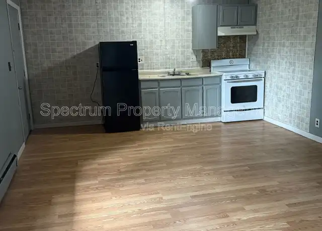 Property at 27 Eastern Ave Unit 2, Augusta, ME, 04330, 1 bed, 1 bath, [object Object]