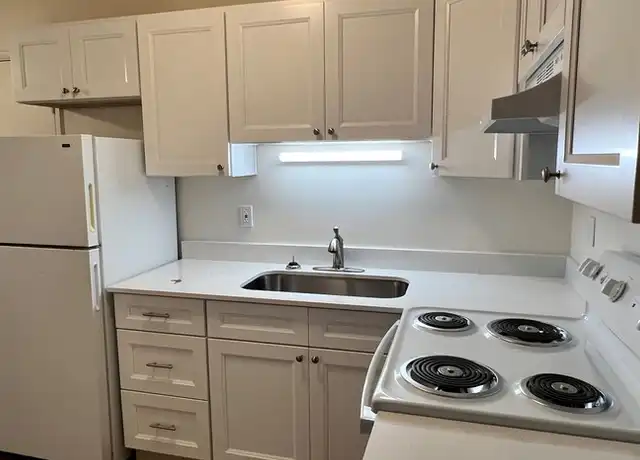 Property at 16239 SW 2nd St Unit 2, Sherwood, OR, 97140, 1 bed, 1 bath, [object Object]