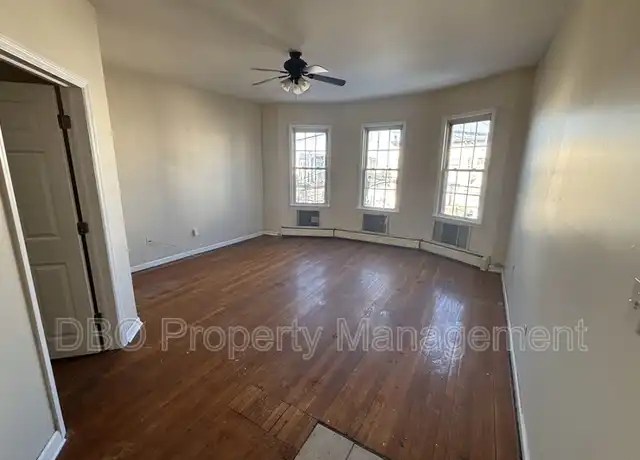 Property at 514 Washington Ave Unit 2, Albany, NY, 12203, 3 beds, 1 bath, [object Object]