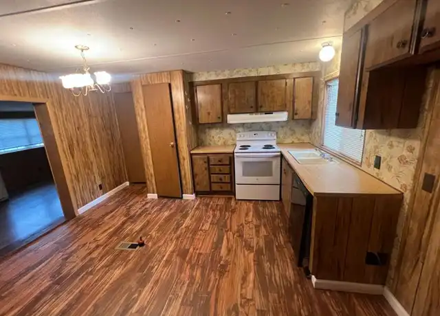 Property at 3710 Stanley Dr, Vidor, TX, 77662, 3 beds, 2 baths, [object Object]