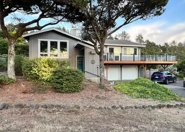 Property at 3305 NW Sandpiper Way, Waldport, OR, 97394, 2 beds, 1 bath, [object Object]