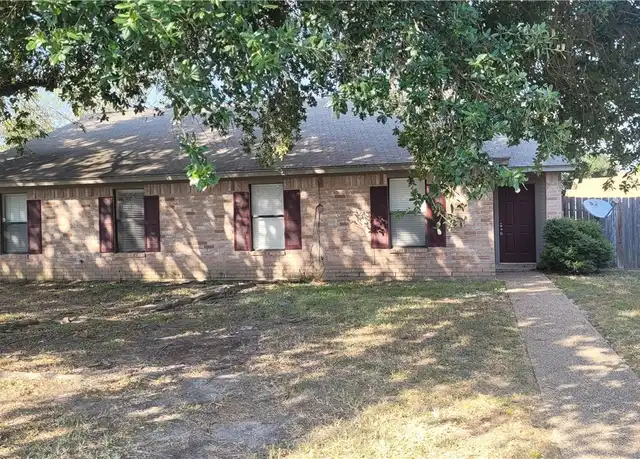 Property at 2515 Hickory Dr, College Station, TX, 77840, 3 beds, 2 baths, [object Object]