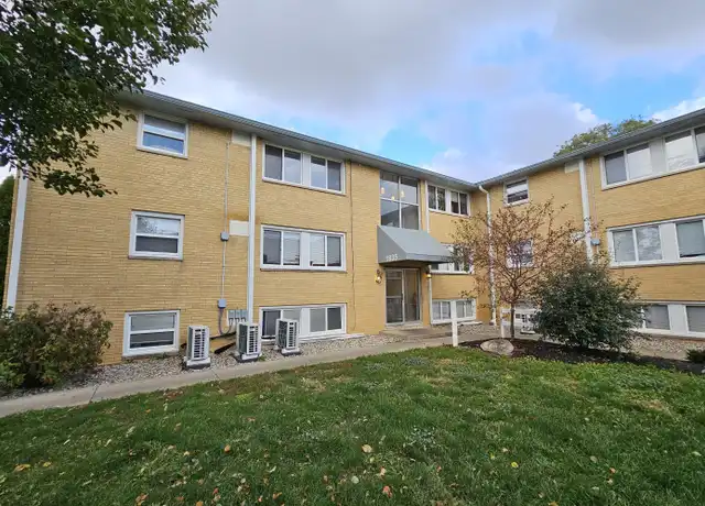 Property at 1835 E 8th St Unit 2, Anderson, IN, 46012, 1 bed, 1 bath, [object Object]