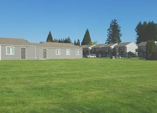 Property at Monarch - 671 S 12th St, Lebanon, OR, 97355, 1 bed, 1 bath, [object Object]