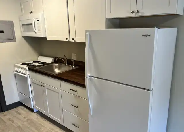 Property at 55 N Main St Unit 5RESIDENTIAL, South Deerfield, MA, 01373, 0 beds, 1 bath, [object Object]