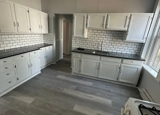 Property at 31 White St Unit 1, New Haven, CT, 06519, 2 beds, 1 bath, [object Object]