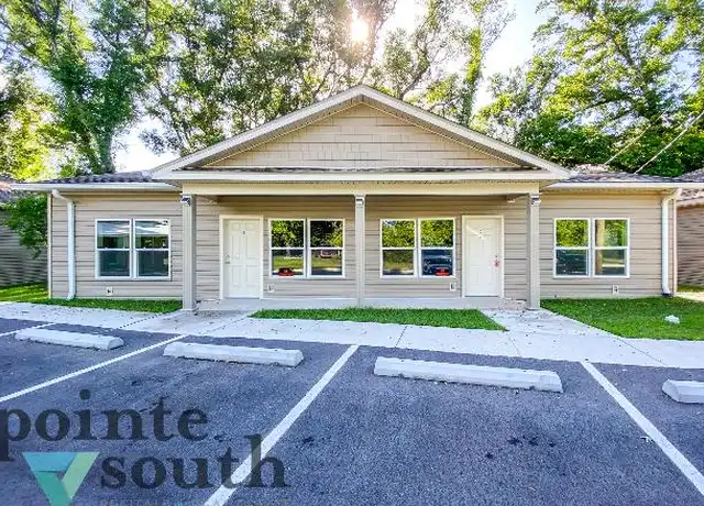 Property at 2425 E Johnson Ave, Pensacola, FL, 32514, 2 beds, 1 bath, [object Object]