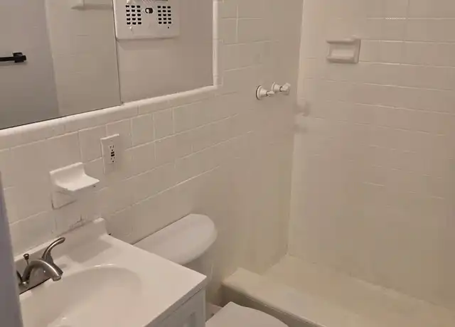 Property at 2850 SW 1st St Unit 3, Fort Lauderdale, FL, 33312, 2 beds, 2 baths, [object Object]