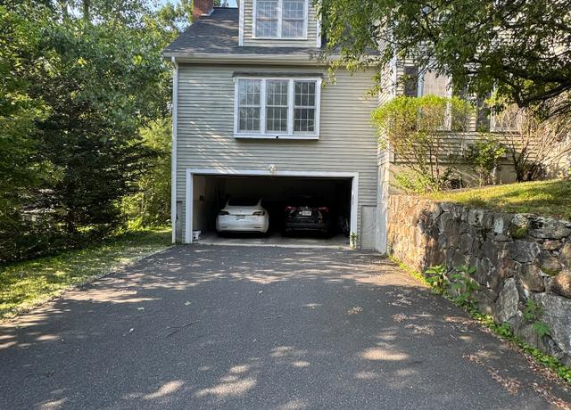 Photo of 9 Green Way, Wayland, MA 01778
