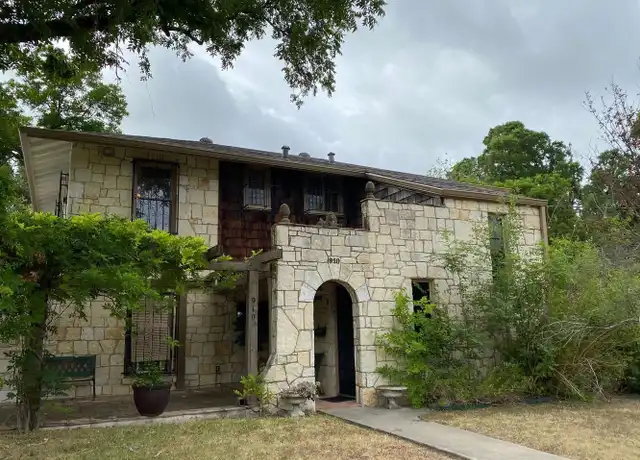 Property at 910 Nacogdoches Rd Unit B, Alamo Heights, TX, 78209, 1 bed, 1 bath, [object Object]