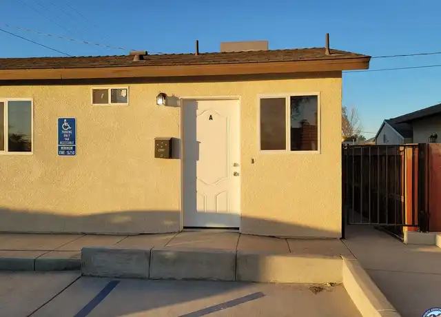 Property at 423 S Imperial Ave, Imperial, CA, 92251, 1 bed, 1 bath, [object Object]