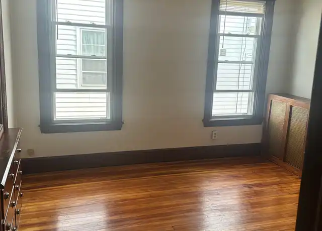 Property at 49 Marshall St Unit 2, Albany, NY, 12209, 3 beds, 1 bath, [object Object]