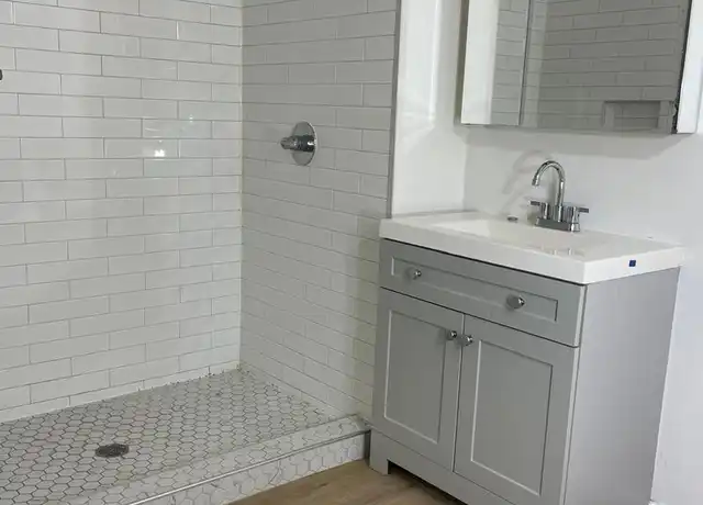 Property at 838 Broadway Unit 1F, Bayonne, NJ, 07002, 1 bed, 1 bath, [object Object]