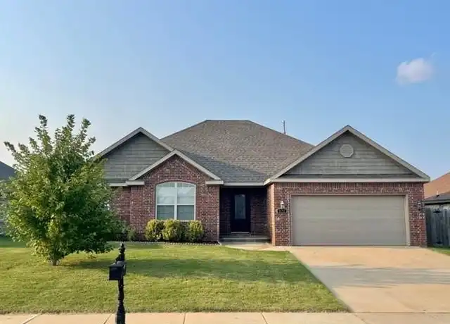 Property at 1151 Coventry Ln, Centerton, AR, 72719, 4 beds, 2 baths, [object Object]