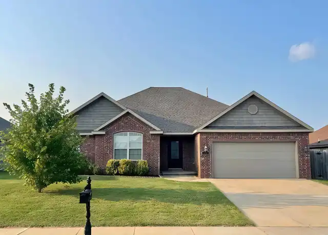 Property at 1151 Coventry Ln, Centerton, AR, 72719, 4 beds, 2 baths, [object Object]