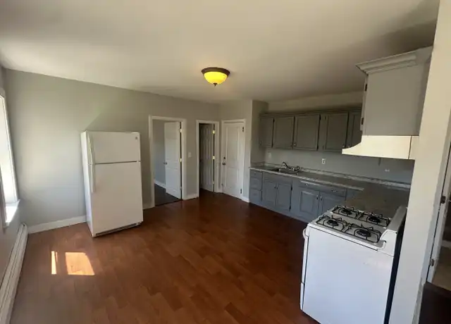 Property at 86 Gold St Unit 1S, New Britain, CT, 06053, 2 beds, 1 bath, [object Object]