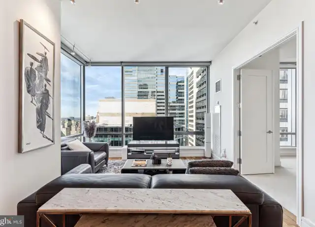 Property at 1414 S Penn Sq Unit 34G, Philadelphia, PA, 19102, 1 bed, 1 bath, [object Object]