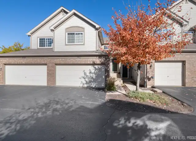 Property at 987 Parkhill Cir, Aurora, IL, 60502, 3 beds, 2 baths, [object Object]