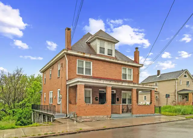 Property at 616 Large Ave Unit 2, Clairton, PA, 15025, 3 beds, 1 bath, [object Object]