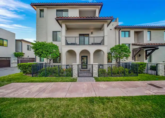 Property at 4707 NW 83rd Ct, Doral, FL, 33166, 3 beds, 2.5 baths, [object Object]