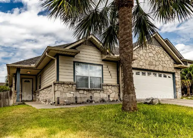 Property at 21951 Legend Point Dr, San Antonio, TX, 78258, 4 beds, 2 baths, [object Object]
