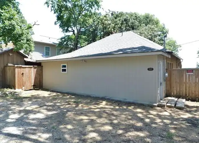 Property at 554 Jay St, Denton, TX, 76208, 2 beds, 1 bath, [object Object]