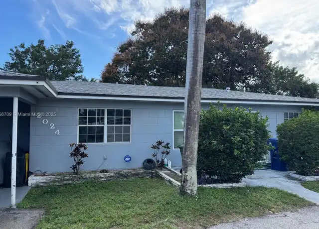Property at 2024 NE 26th St Unit 2, Wilton Manors, FL, 33305, 0 beds, 1 bath, [object Object]