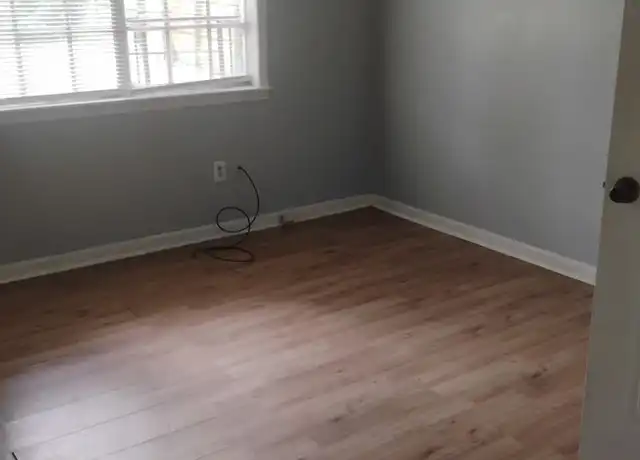 Property at 2230 Corning Ave, Memphis, TN, 38127, 3 beds, 1 bath, [object Object]