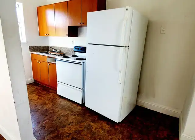 Property at 449 NW 8th St #206, Miami, FL, 33136, 1 bed, 1 bath, [object Object]