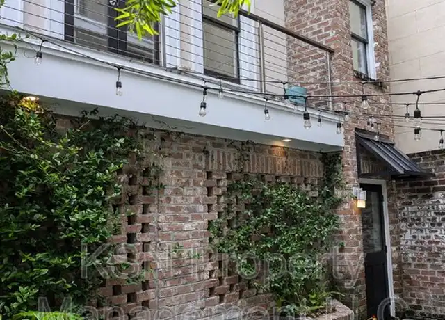 Property at 112 W Gaston St, Savannah, GA, 31401, 1 bed, 1 bath, [object Object]