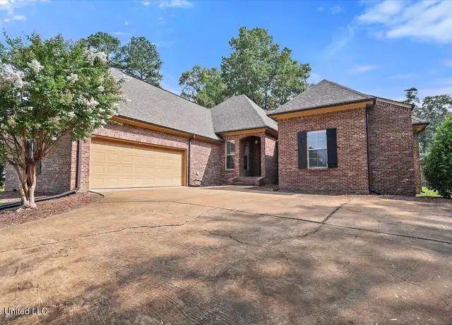 Property at 306 Canebreak Cv, Madison, MS, 39110, 4 beds, 3 baths, [object Object]