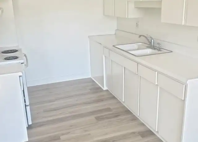Property at 18891 Mora Kai Ln Unit D, Huntington Beach, CA, 92646, 1 bed, 1 bath, [object Object]