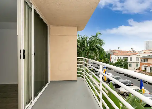 Property at Wilshire Oxford Towers - 450 S Oxford Ave, Los Angeles, CA, 90020, 0-2 beds, 1-2 bath, [object Object]