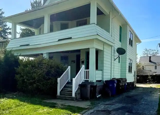 Property at 10323 Linnet Ave Unit 2nd Floor, Cleveland, OH, 44111, 2 beds, 1 bath, [object Object]