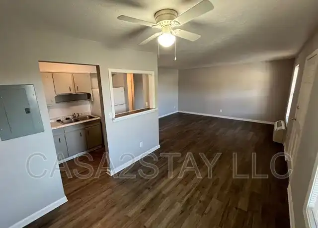 Property at 4915 Saddlebrook Ln Unit 11, Louisville, KY, 40216, 2 beds, 1 bath, [object Object]
