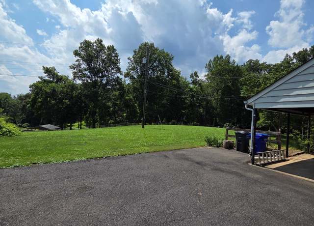 Photo of 9021 Old Dominion Dr, Mc Lean, VA 22102