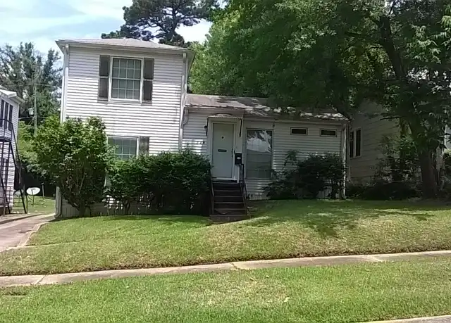 Property at 128 E Wyandotte St, Shreveport, LA, 71101, 2 beds, 1.5 baths, [object Object]