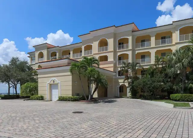 Property at 31 Harbour Isle Dr W #303, Fort Pierce, FL, 34949, 2 beds, 2 baths, [object Object]