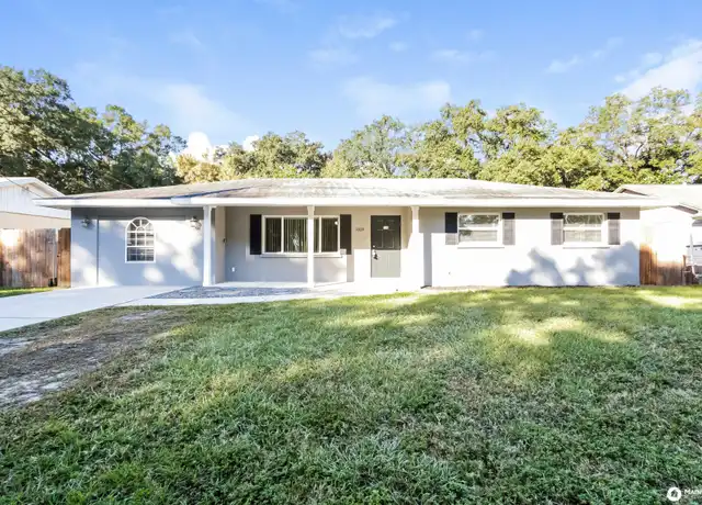 Property at 1004 36th St W, Bradenton, FL, 34205, 3 beds, 2 baths, [object Object]