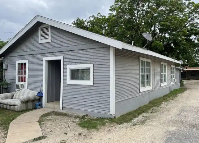 Property at 148 Gifford St Unit 2, San Antonio, TX, 78211, 1 bed, 1 bath, [object Object]