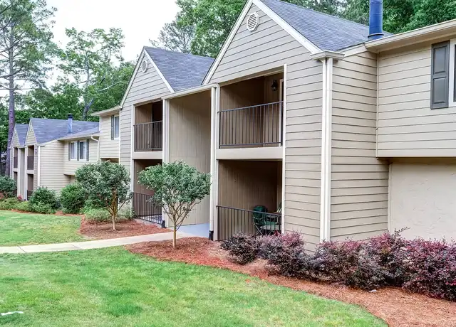 Property at 700 Riverchase Apartments - 700 Garden Woods Dr, Hoover, AL, 35244, 2 beds, 2 baths, [object Object]