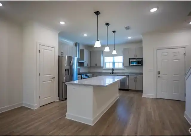 Property at The Cottages at Schillingers Pointe - 945 Schillinger Rd S, Mobile, AL, 36695, 2-3 beds, 2-2.5 baths, [object Object]