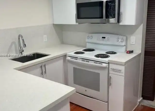 Property at 10651 SW 108th Ave Unit 3K, Miami, FL, 33176, 2 beds, 2 baths, [object Object]