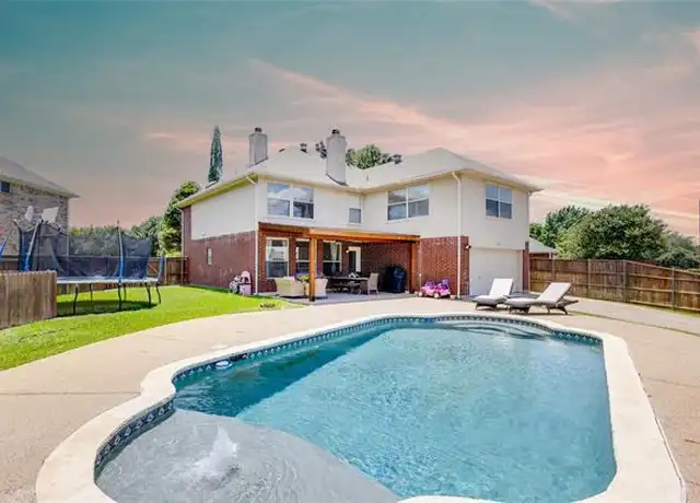 Property at 2401 Brycewood Ln, Plano, TX, 75025, 5 beds, 2.5 baths, [object Object]