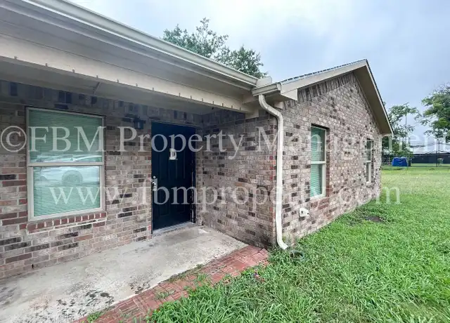 Property at 506 Texas 34 Unit D, Italy, TX, 76651, 3 beds, 2 baths, [object Object]