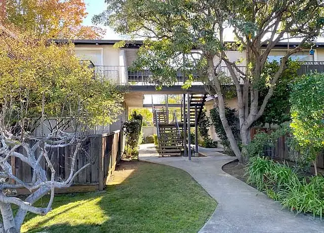 Photo of 420 James Rd, Palo Alto, CA 94306