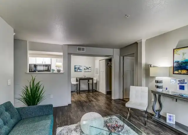 Property at Legacy Trail - 2501 Pendleton Dr, Norman, OK, 73072, 2-3 beds, 1-2 bath, [object Object]