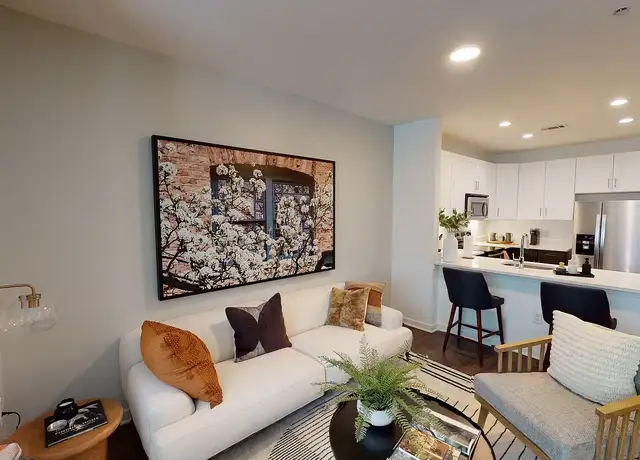Photo of 11 Pine St, Montclair, NJ 07042