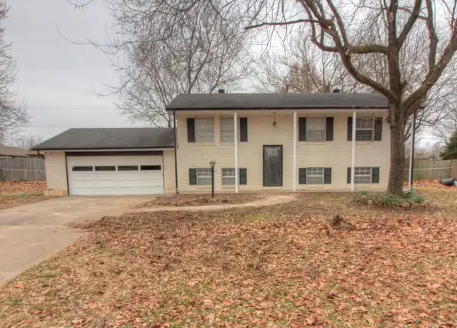 Property at 2538 S Aspen Ave, Springfield, MO, 65807, 4 beds, 2 baths, [object Object]